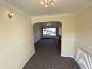DINING AREA- click for photo gallery